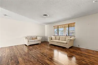 7786 Branding Iron Lane, Las Vegas, NV 89123 Living Room
