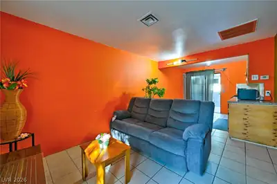 3911 Visby Lane, Las Vegas, NV 89119 Living Room