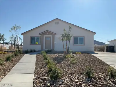 203 Tungsten Street, Henderson, NV 89015 Front of Structure