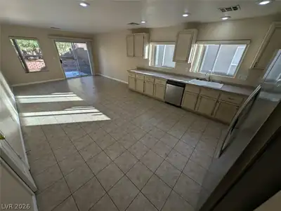 5028 RAPID RIVER Court, Las Vegas, NV 89131 Kitchen
