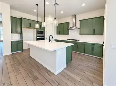 6137 Bugsy Street, North Las Vegas, NV 89081 