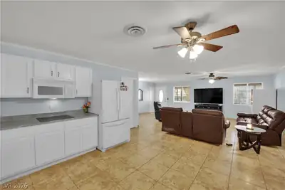 7942 Firethorn Lane, Las Vegas, NV 89123 Kitchen