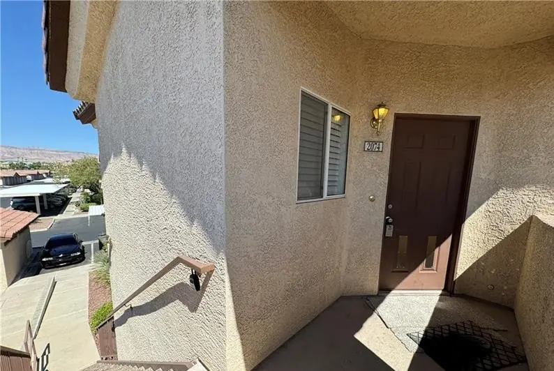 8501 West University Avenue 2074, Las Vegas, NV 89147