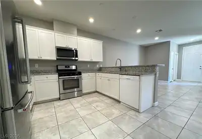 3162 Arco Avenue, Henderson, NV 89044 Kitchen