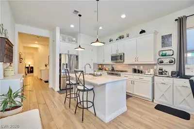 8856 Trotternish Ridge Drive, Las Vegas, NV 89166 