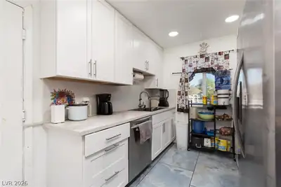 3158 La Luna Circle, Henderson, NV 89014 Kitchen