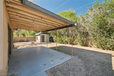 1413 Wengert Avenue, Las Vegas, NV 89104 Patio