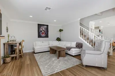 8200 Crystal Star Court, Las Vegas, NV 89145 Living Room