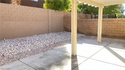 9275 Weeping Hollow Avenue, Las Vegas, NV 89178 Patio