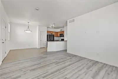 50 Aura De Blanco Street 7201, Henderson, NV 89074 