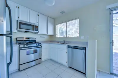 646 Freeburg Place, Las Vegas, NV 89123 Kitchen