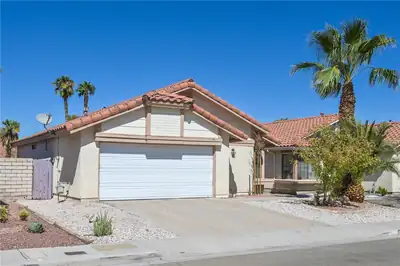 646 Freeburg Place, Las Vegas, NV 89123 Front of Structure