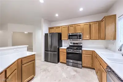 1748 Warrington Drive, Henderson, NV 89052 Kitchen