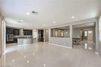 1110 Echo Pass Street, Henderson, NV 89052 Living Room