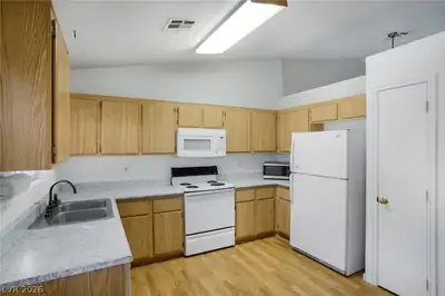 845 Tucson Street, Mesquite, NV 89027 Kitchen