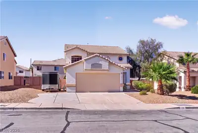 719 Tawney Eagle Street, Henderson