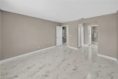 719 Tawney Eagle Street, Henderson, NV 89015 Primary Bedroom