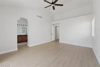 230 Jonquil Circle, Henderson, NV 89074 Primary Bedroom