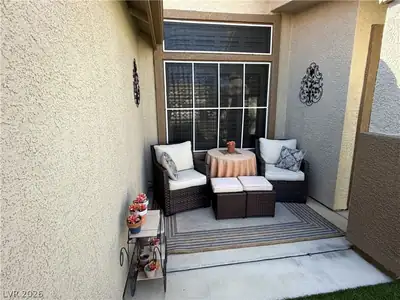 1825 Ginger Blossom Avenue, North Las Vegas, NV 89031 Patio