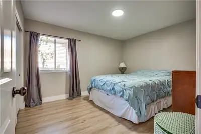 5180 Indian River Drive 353, Las Vegas, NV 89103 Bedroom