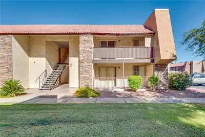 5180 Indian River Drive 353, Las Vegas, NV 89103 Front of Structure