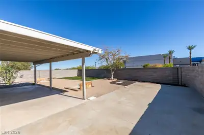 500 Grape Drive, Henderson, NV 89015 Patio