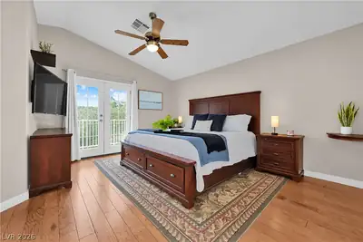672 Pacific Cascades Drive, Henderson, NV 89012 Bedroom