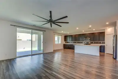 6808 Bayou Hollow Avenue, Las Vegas, NV 89156 Living Room