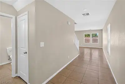 9210 VALLEY RANCH Avenue, Las Vegas, NV 89178 Entrance Foyer