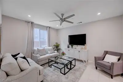 1343 Graphite Avenue, Henderson, NV 89002 Living Room