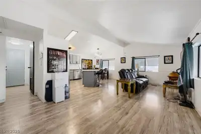 3055 Comitan Lane, Las Vegas, NV 89122 Living Room