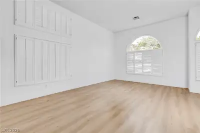 1692 Mountain Song Court, Henderson, NV 89074 Bedroom