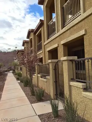 1525 Spiced Wine Avenue 12102, Henderson, NV 89074 