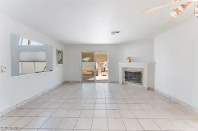 1628 Leaning Pine Way, Las Vegas, NV 89128 Living Room