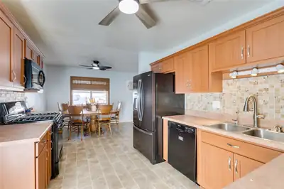 6956 Alta Drive, Las Vegas, NV 89145 Kitchen
