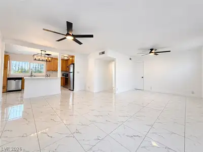1913 Hart Avenue, North Las Vegas, NV 89032 Living Room