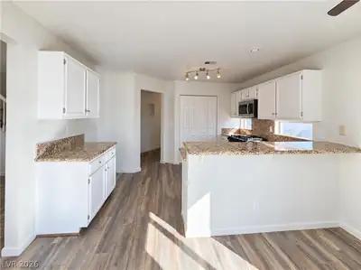 469 Europa Way, Las Vegas, NV 89145 