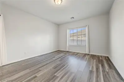 324 Zenith Crest Street, Henderson, NV 89015 Bedroom